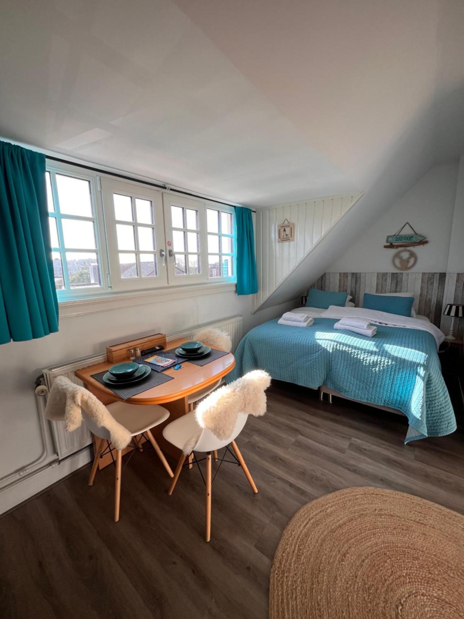 Bed & Breakfast Hotel 잔드보르트 외부 사진