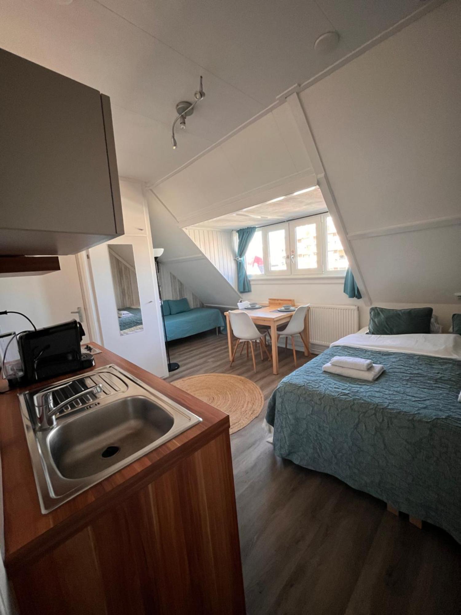 Bed & Breakfast Hotel 잔드보르트 외부 사진