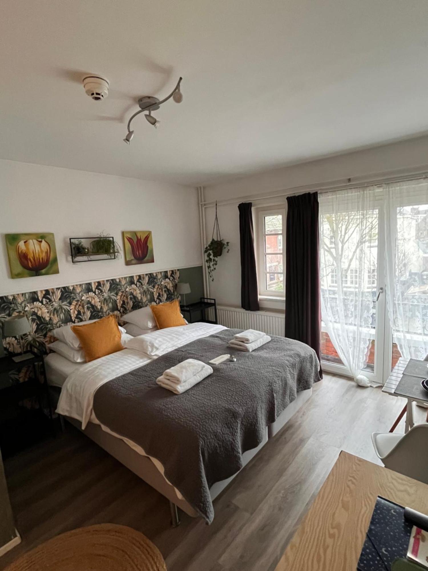 Bed & Breakfast Hotel 잔드보르트 외부 사진