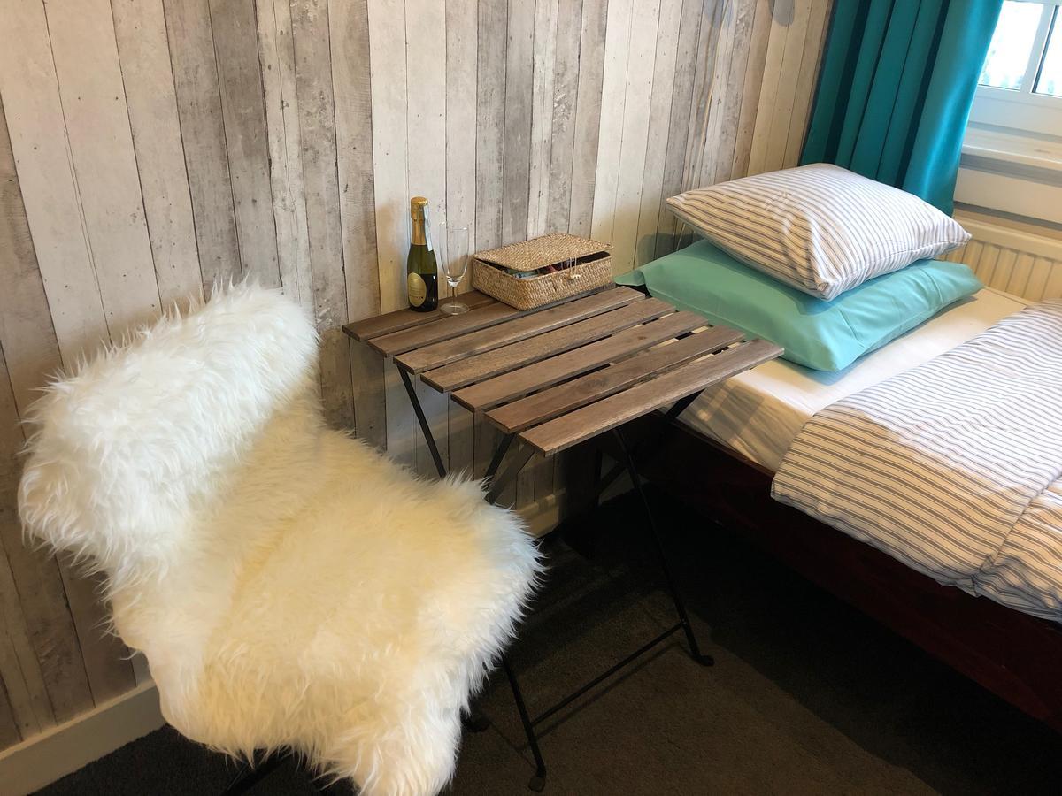 Bed & Breakfast Hotel 잔드보르트 외부 사진