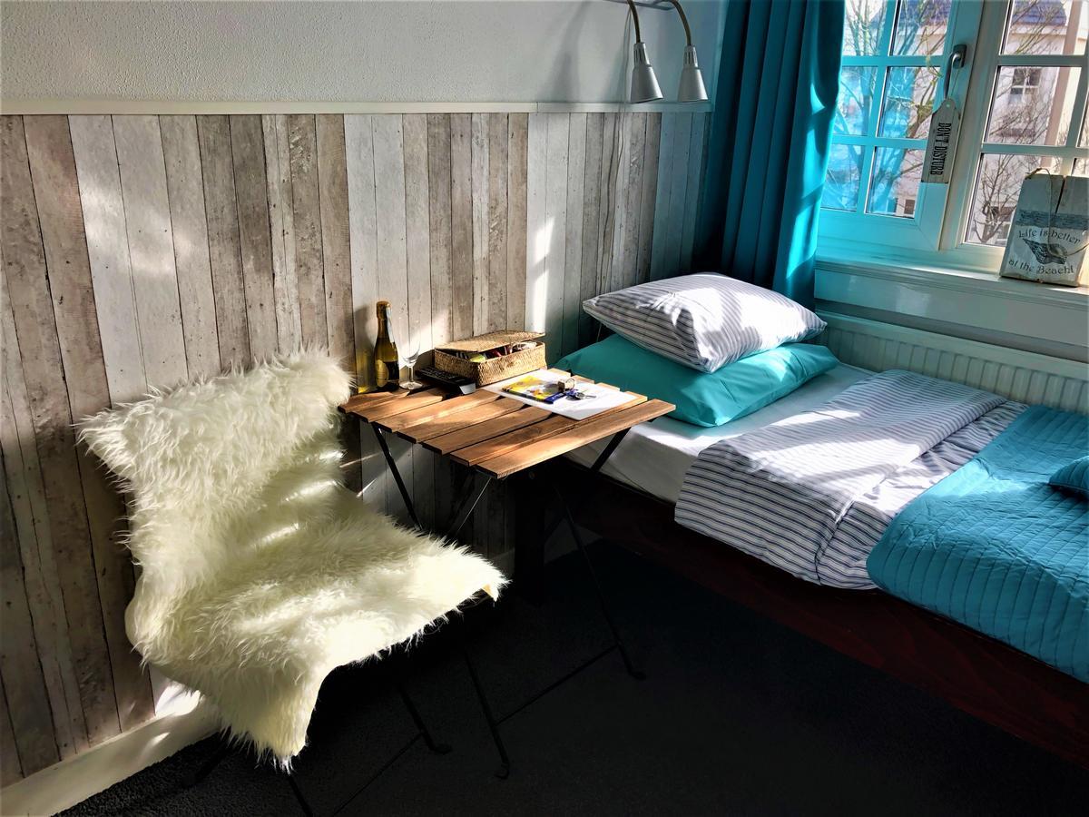 Bed & Breakfast Hotel 잔드보르트 외부 사진